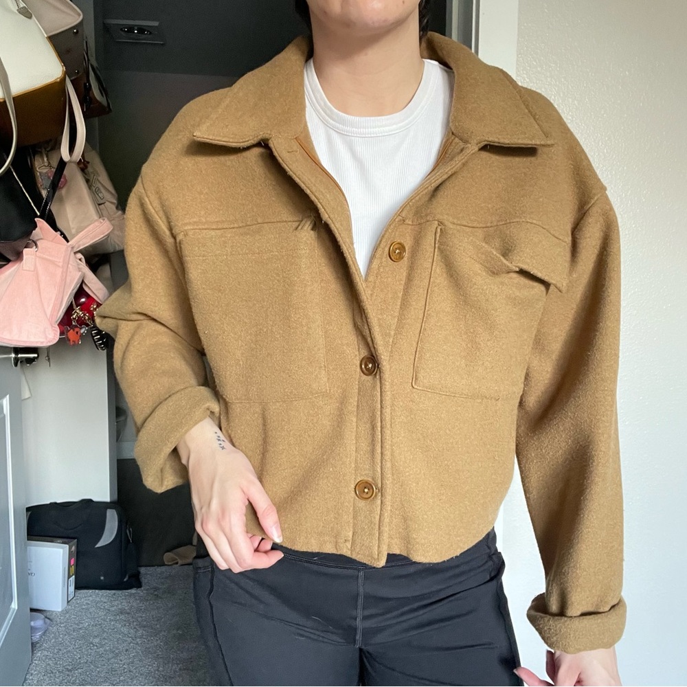 Boxy tan utility jacket